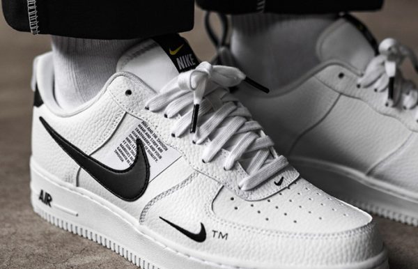 Nike Air Force 1 LV8 Utility Triple White Tunisie